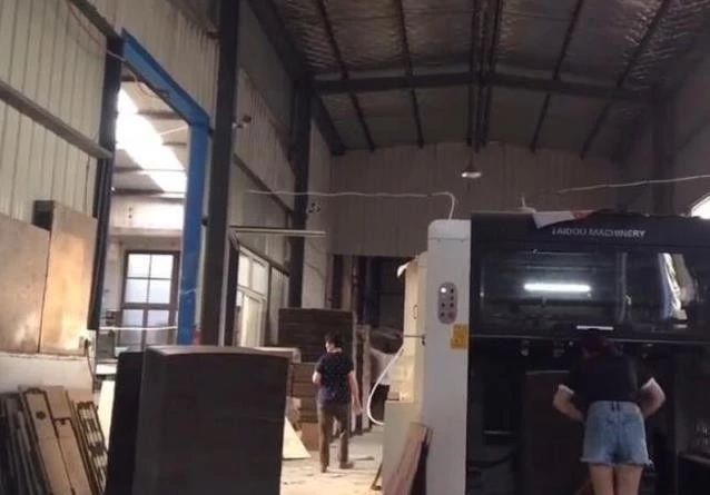 浙江纸箱厂打工，500元一天，工作12小时，看了就知道有多辛苦-中国国际彩盒展